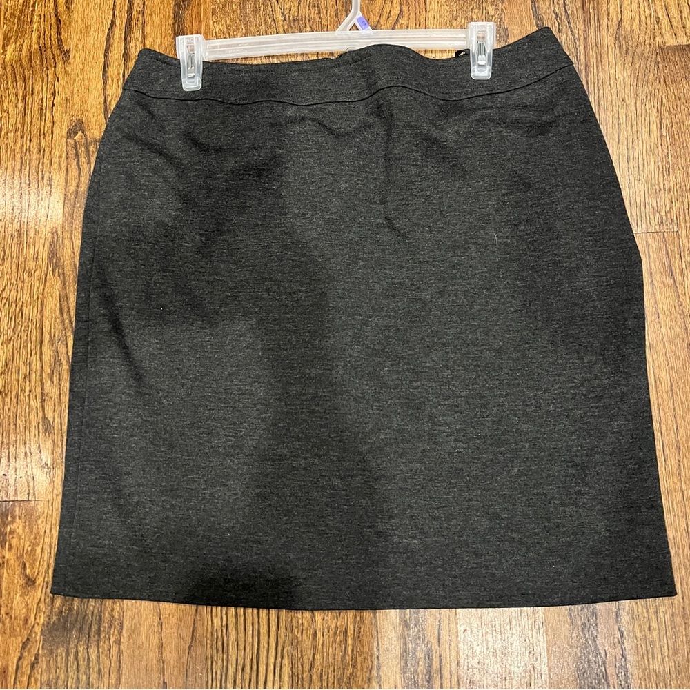 Tahari Arthur S Levine Gray Charcoal Ponte Skirt Sz 18